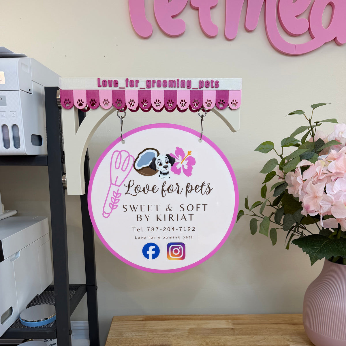 Custom UV Printed Round Logo Tent Sign – (Signature Style)